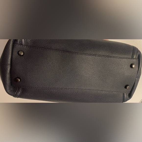 Coach Edie Dark Navy Blue Leather Turnlock Shoulder Bag - Picture 4 of 8